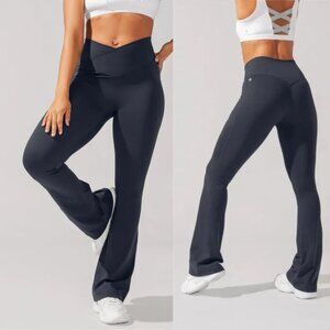 POPFLEX Crisscross Hourglass Flared Leggings with Pockets Navy Medium 29"